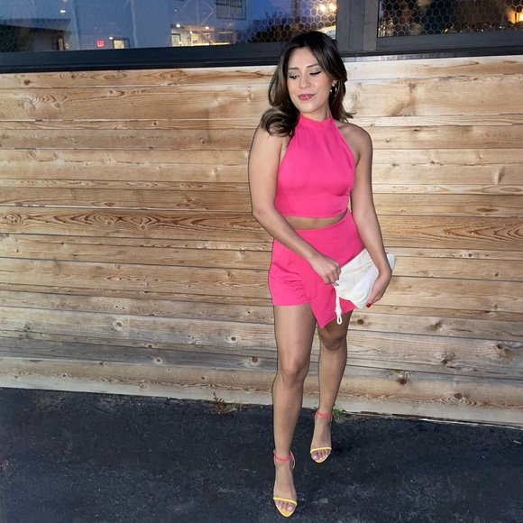 Meet your Posher, Selena - Picture 3 of 4